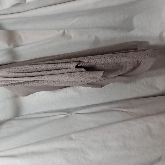 Mossimo. Gray; Batwing: Open Front; Waterfall Sweater Size 2 (20-22).  EUC. - Picture 5 of 13